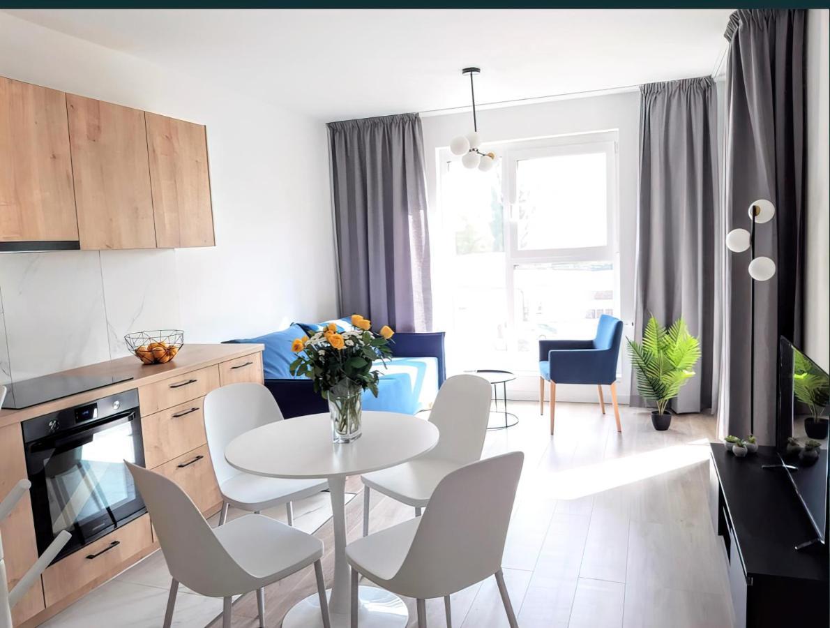 Apartamenty Fuzja - Komfortowe Mieszkania Blisko Centrum Lodzi Garaz Exteriör bild