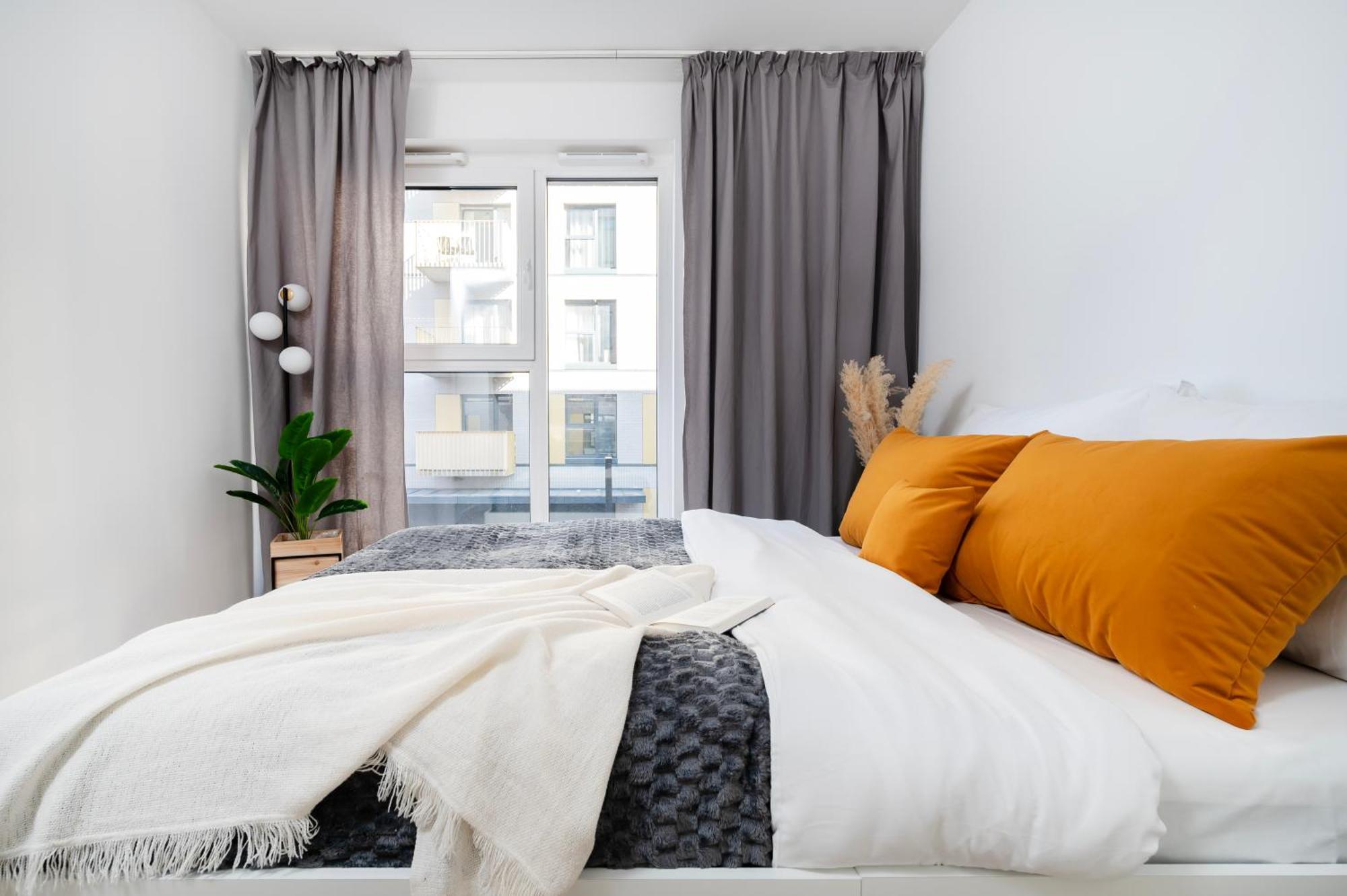 Apartamenty Fuzja - Komfortowe Mieszkania Blisko Centrum Lodzi Garaz Exteriör bild