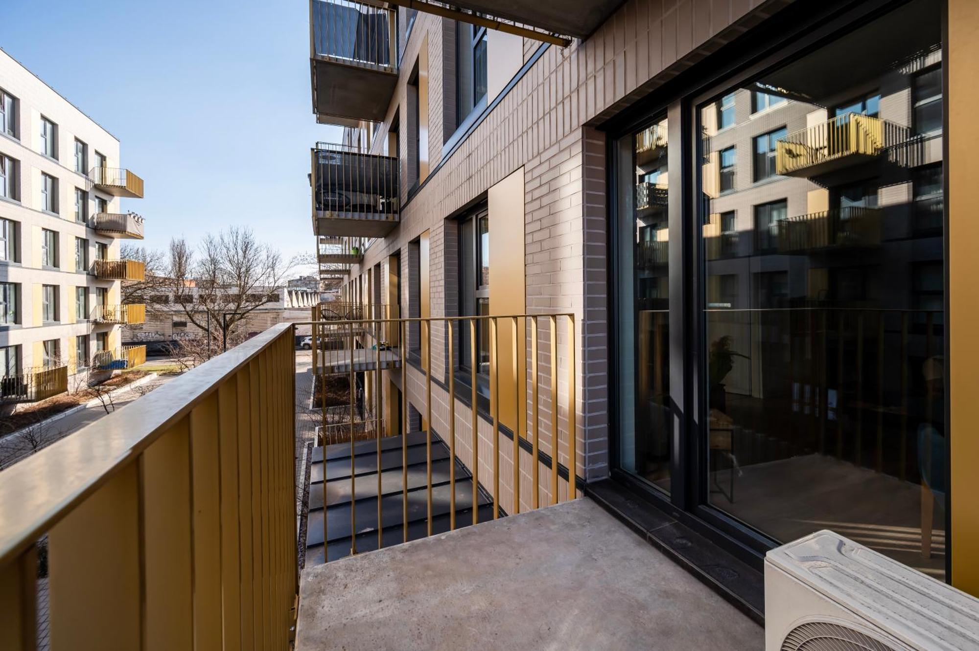 Apartamenty Fuzja - Komfortowe Mieszkania Blisko Centrum Lodzi Garaz Exteriör bild