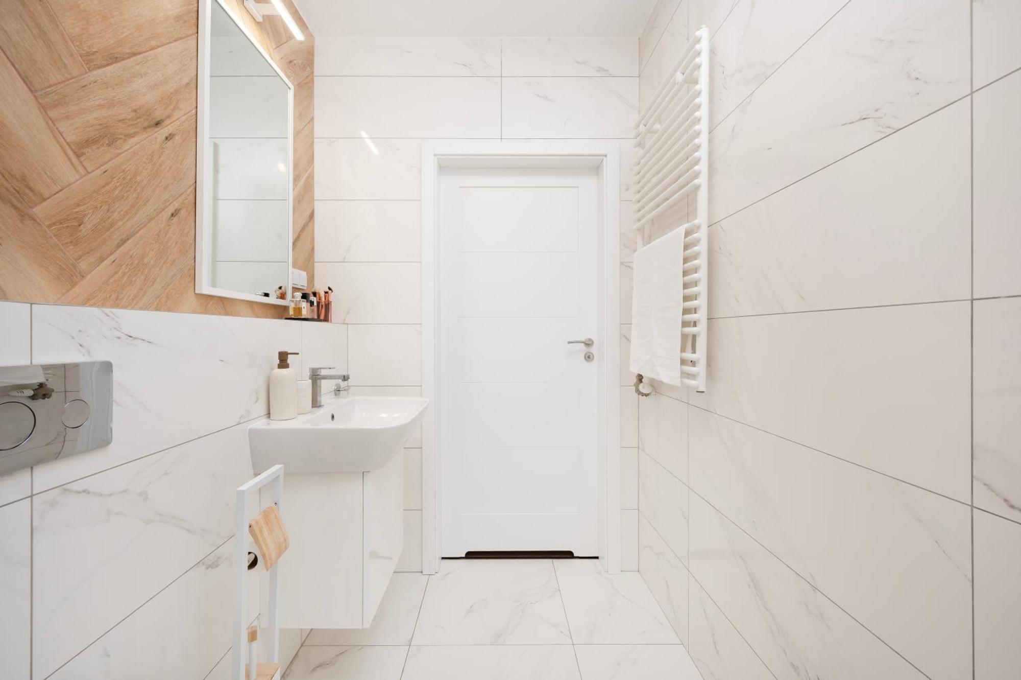 Apartamenty Fuzja - Komfortowe Mieszkania Blisko Centrum Lodzi Garaz Exteriör bild