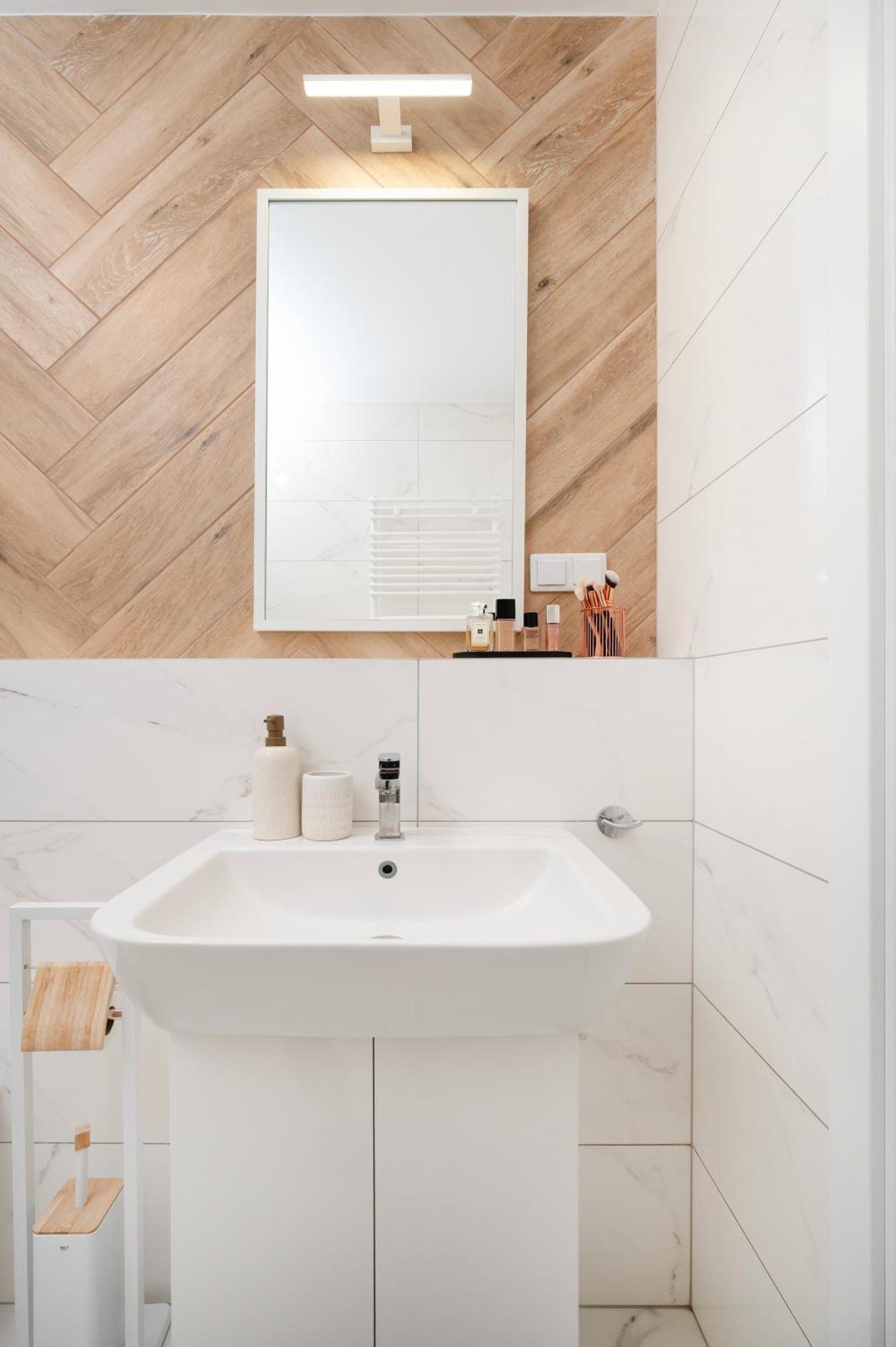 Apartamenty Fuzja - Komfortowe Mieszkania Blisko Centrum Lodzi Garaz Exteriör bild